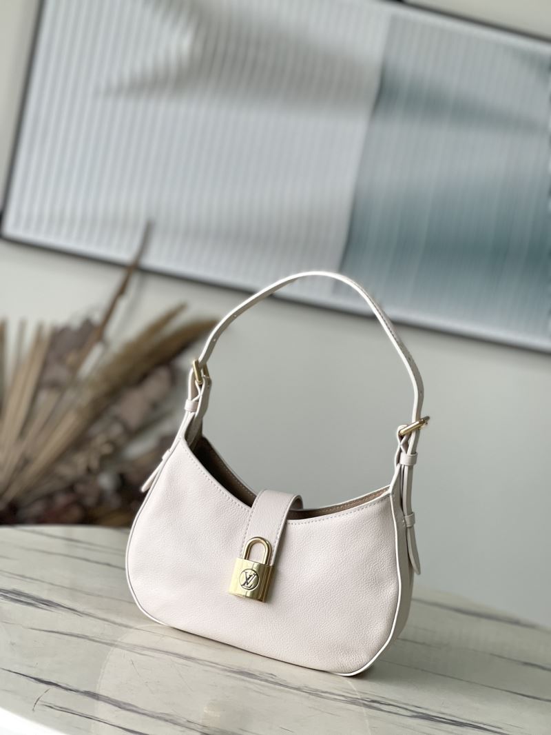 Louis Vuitton Hobo Bags